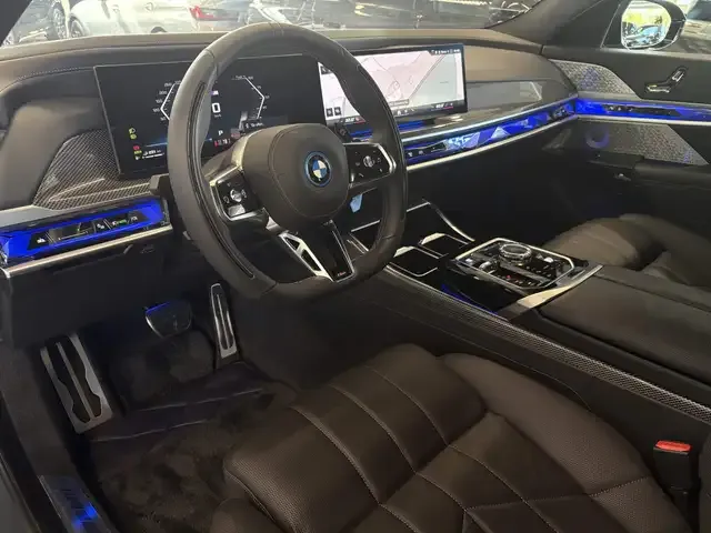 BMW 760