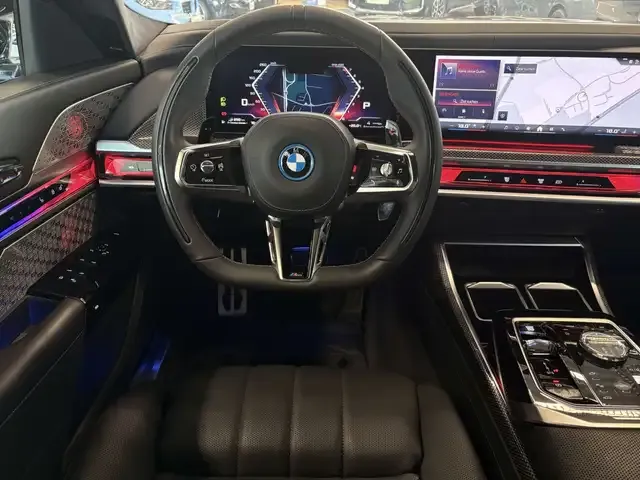 BMW 760