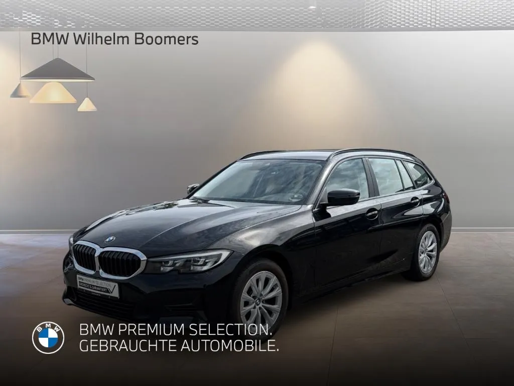 BMW 320