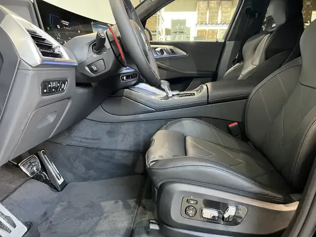 BMW XM