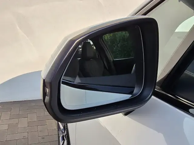 BMW 214