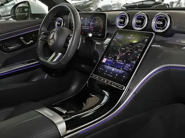 Mercedes-Benz CLE 200