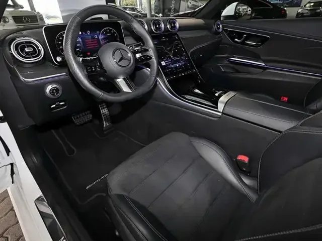 Mercedes-Benz CLE 200