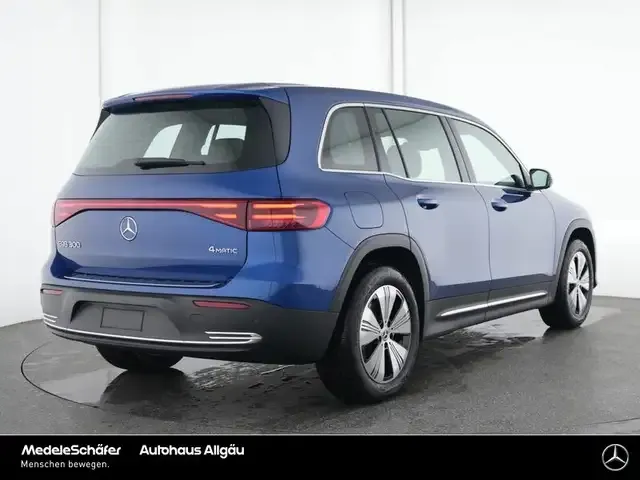 Mercedes-Benz EQB 300