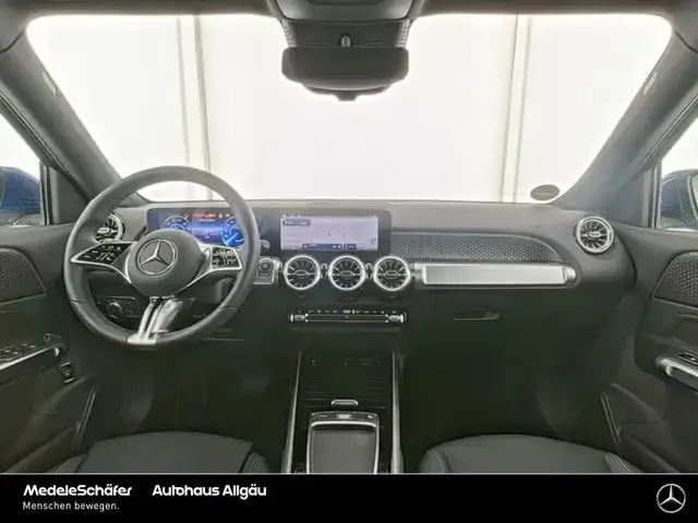 Mercedes-Benz EQB 300