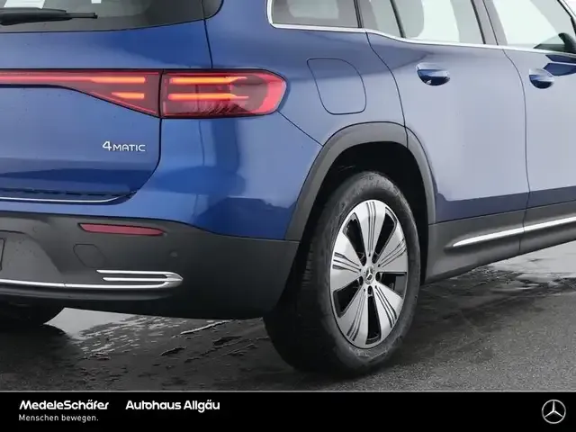 Mercedes-Benz EQB 300