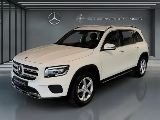 Mercedes-Benz GLB 200
