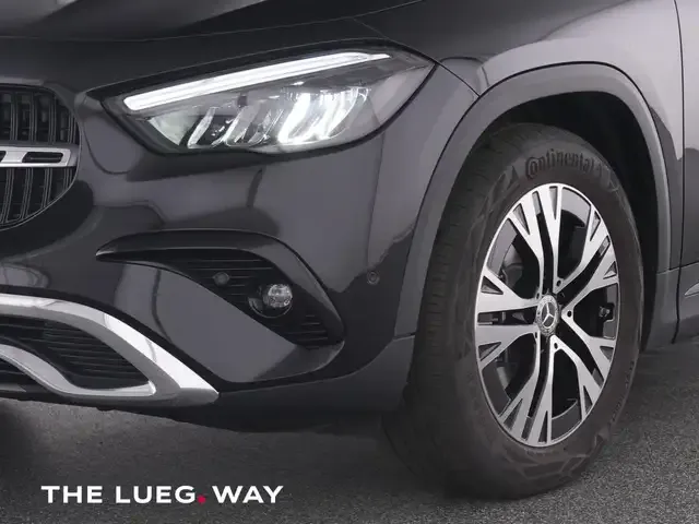 Mercedes-Benz GLA 220
