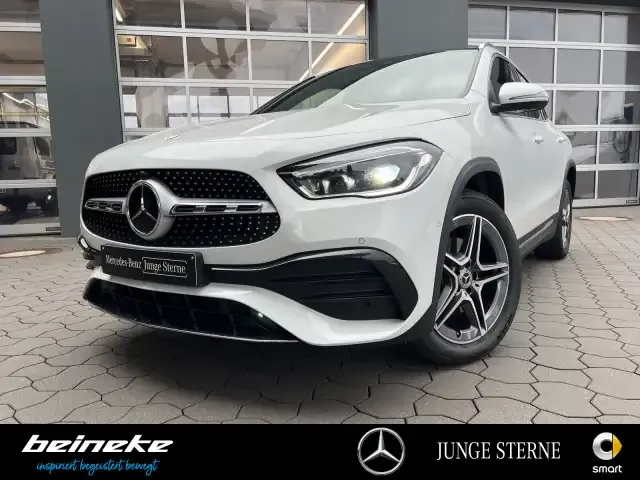 Mercedes-Benz GLA 250