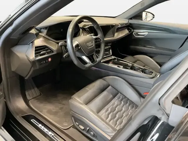 Audi e-tron GT