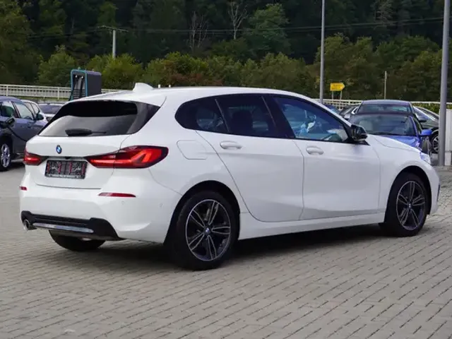 BMW 118