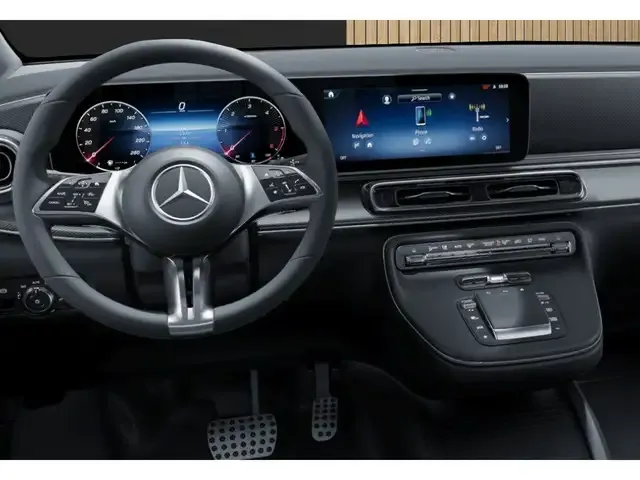 Mercedes-Benz V 250