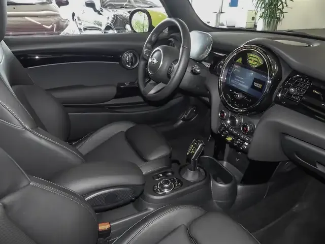 MINI Cooper SE