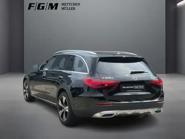 Mercedes-Benz C 220