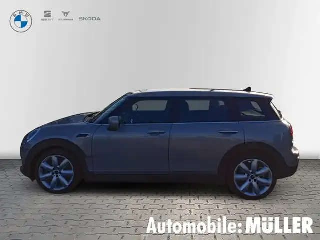 MINI Cooper Clubman