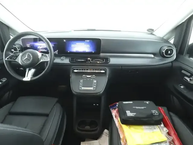 Mercedes-Benz EQV 300