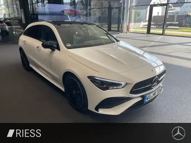 Mercedes-Benz CLA 180