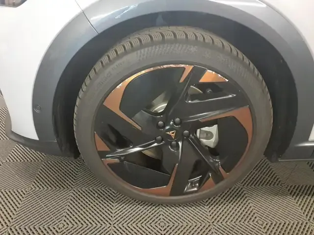 CUPRA Tavascan