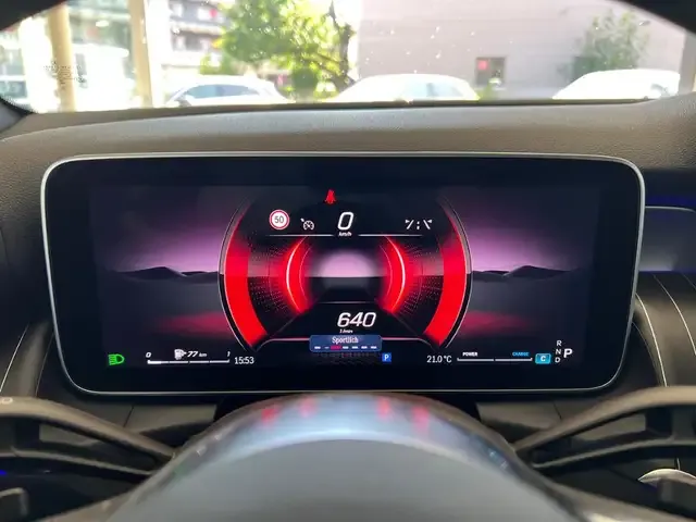 Mercedes-Benz GLC 200
