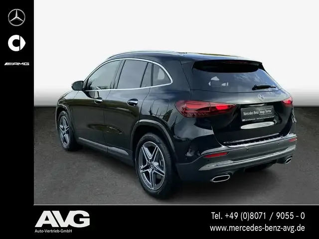 Mercedes-Benz GLA 220