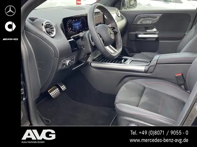 Mercedes-Benz GLA 220