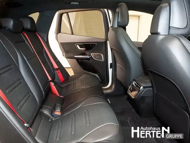 Mercedes-Benz EQE 43