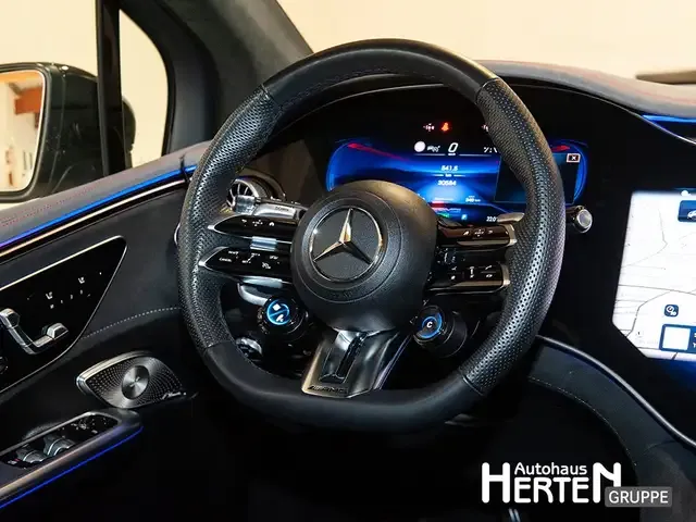 Mercedes-Benz EQE 43