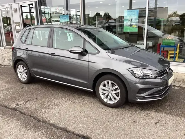 Volkswagen Golf Sportsvan