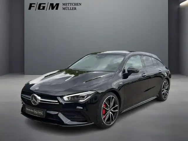 Mercedes-Benz CLA 35 AMG