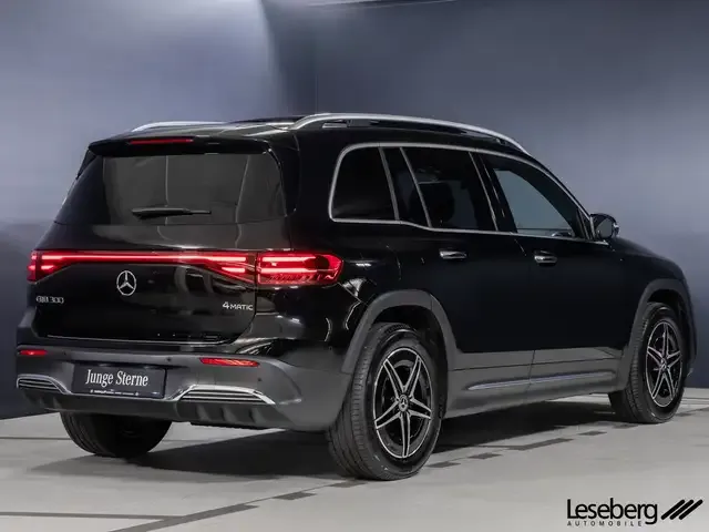 Mercedes-Benz EQB 300