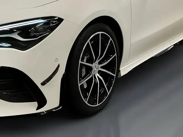 Mercedes-Benz Sonstige