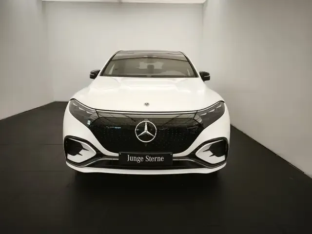 Mercedes-Benz EQS SUV
