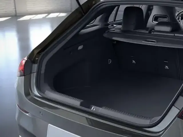 Mercedes-Benz CLA 220