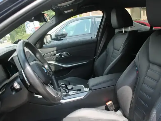 BMW 340