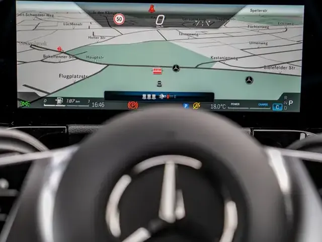 Mercedes-Benz B 180