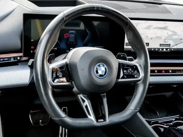 BMW 550