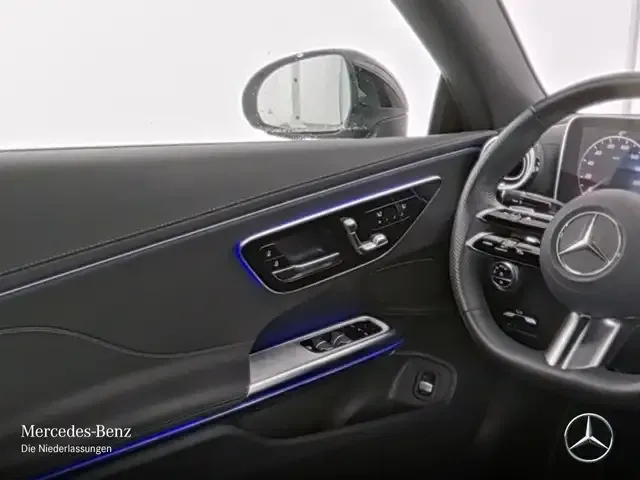 Mercedes-Benz CLE 200