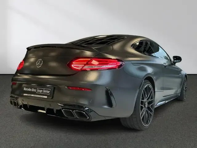 Mercedes-Benz C 63 AMG