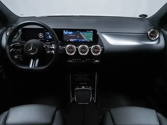 Mercedes-Benz EQA 300