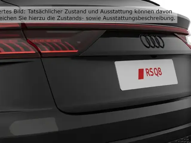 Audi RS Q8