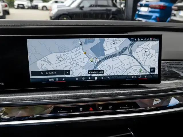 BMW 750