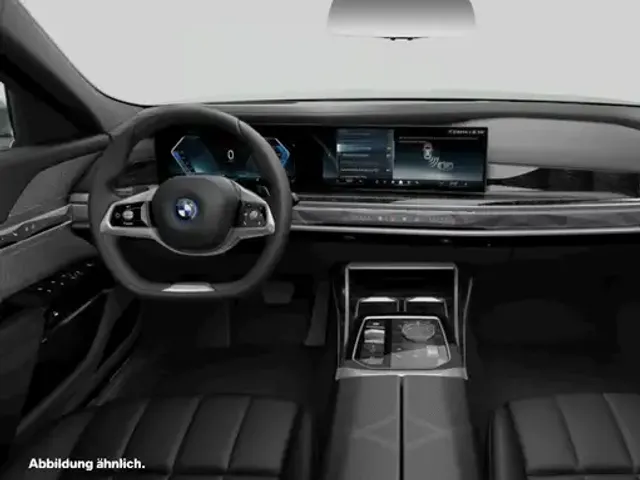 BMW 750