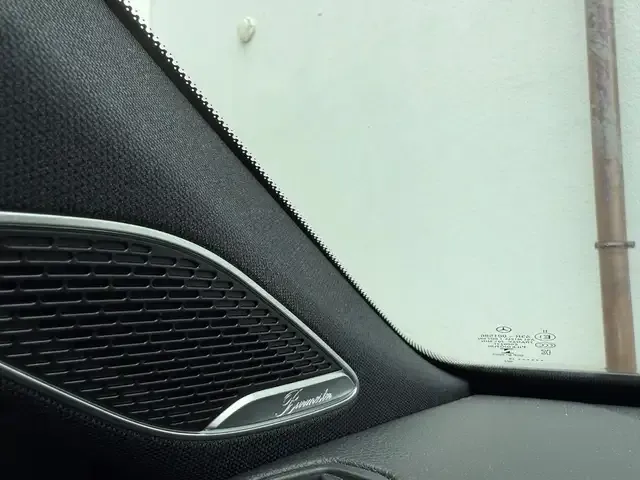 Mercedes-Benz CLA 220