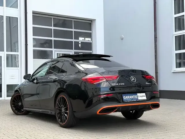 Mercedes-Benz CLA 220