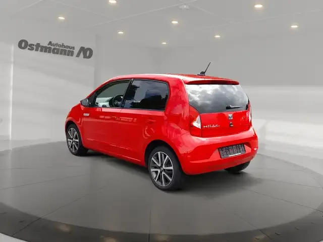 SEAT Mii