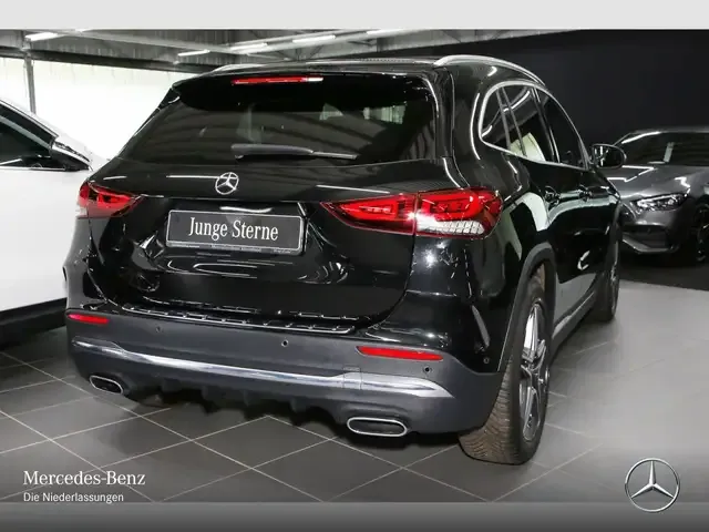 Mercedes-Benz GLA 250