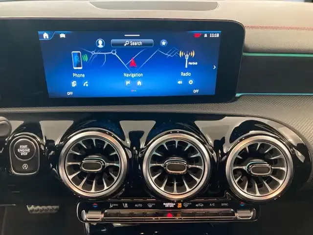 Mercedes-Benz CLA 250