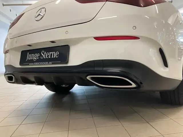 Mercedes-Benz CLA 250