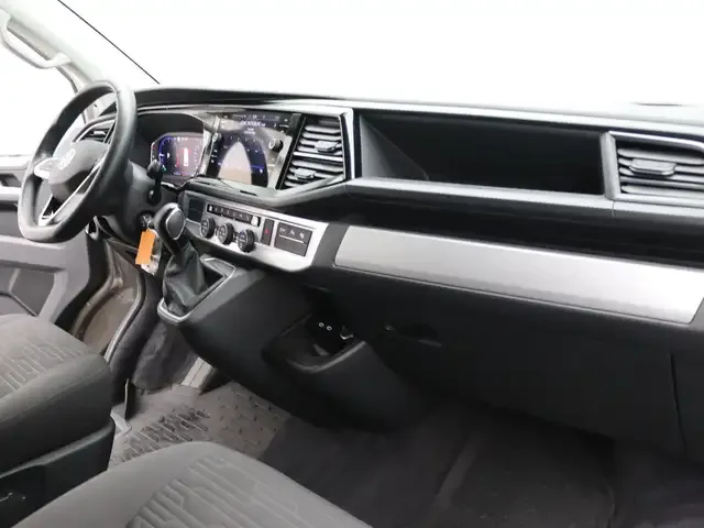 Volkswagen T6.1 Multivan