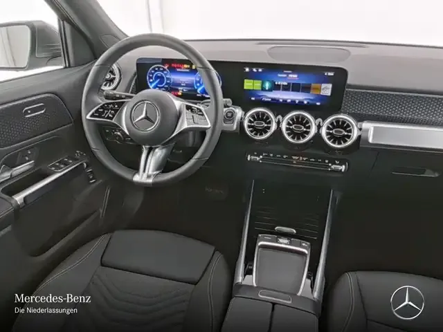 Mercedes-Benz EQB 250